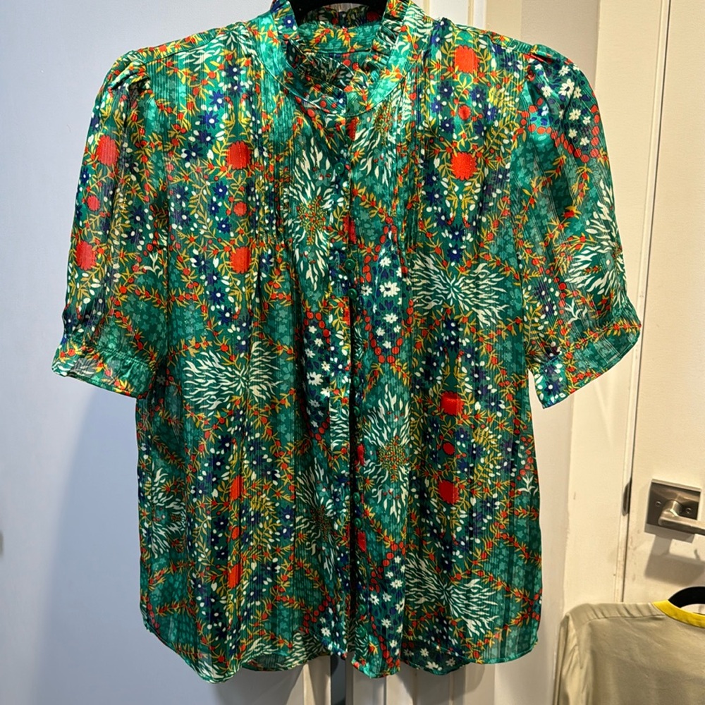 Printed green top with gold threading